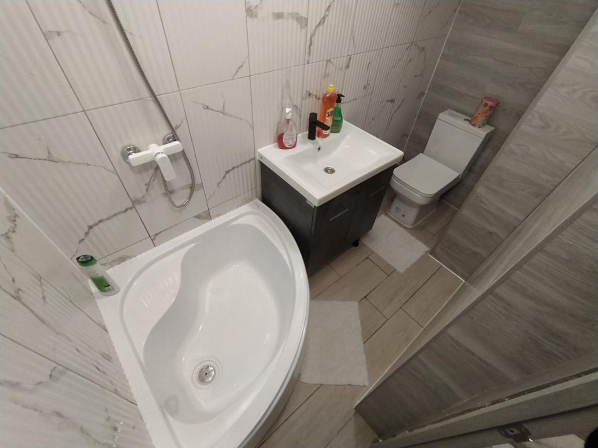 Apartamento Штефан64 Chisináu Exterior foto