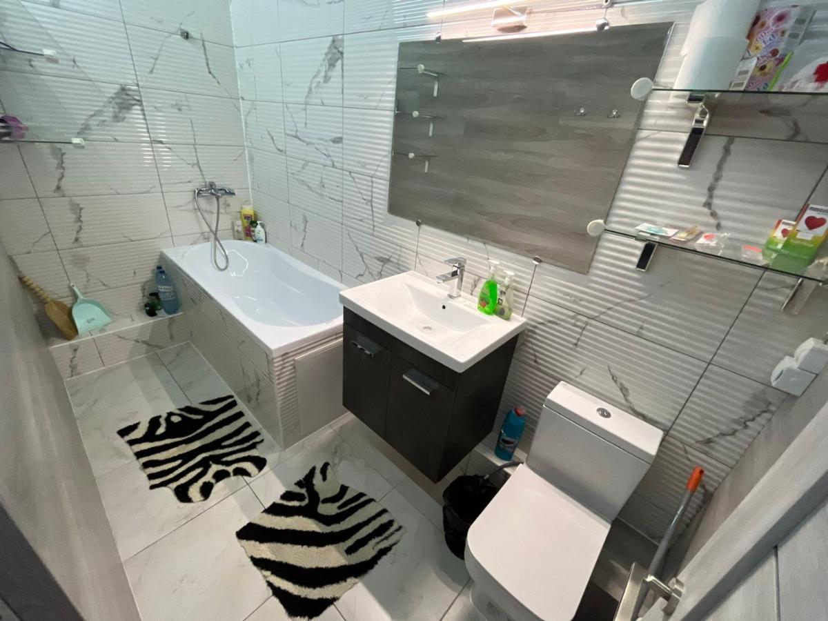 Apartamento Штефан64 Chisináu Exterior foto